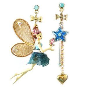 BETSEY JOHNSON - Mismatch Fairy and Wand Earrings